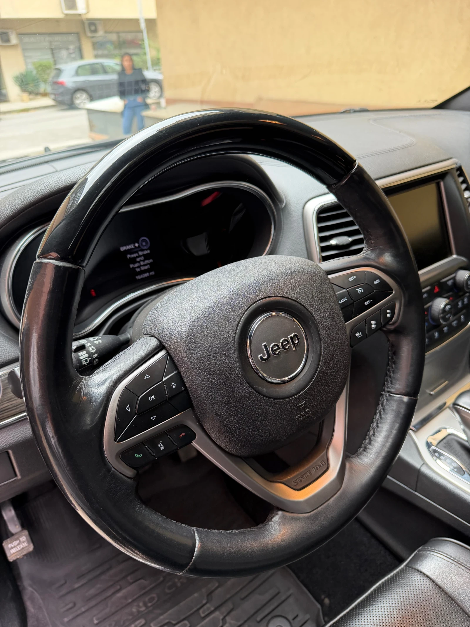 Jeep Grand cherokee 5.7 HEMI 2018, снимка 5 - Автомобили и джипове - 56160579