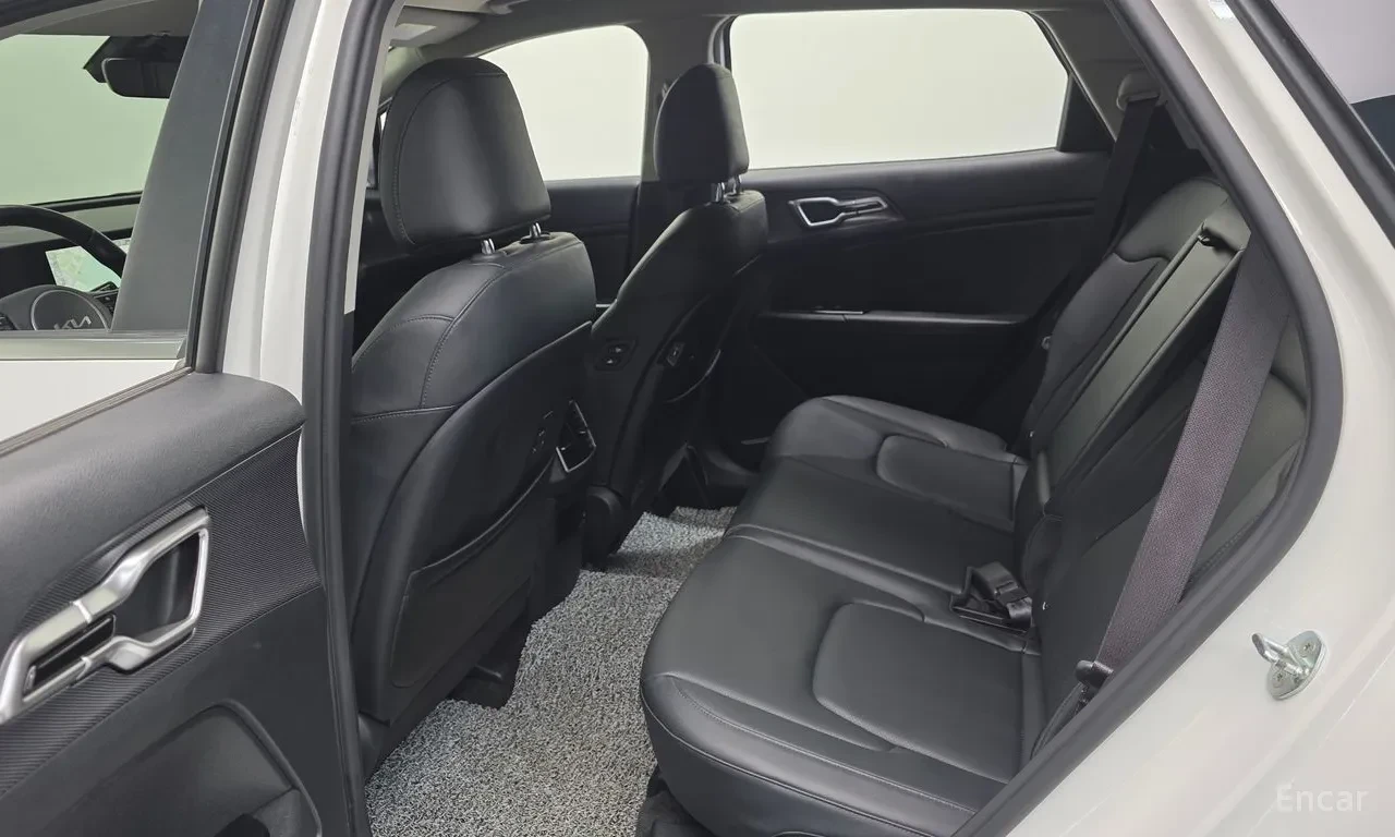 Kia Sportage NOBLESSE / 2WD / ОБДУХ / DISTRONIC, снимка 11 - Автомобили и джипове - 56249620
