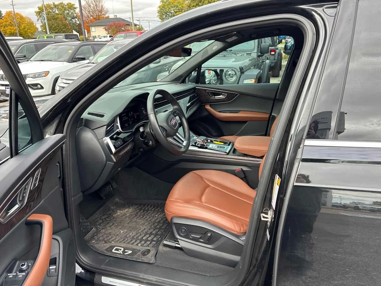 Audi Q7 * Progressiv * CARFAX * ЦЕНА ДО БГ, снимка 7 - Автомобили и джипове - 56555362