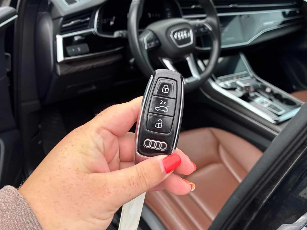 Audi Q7 * Progressiv * CARFAX * ЦЕНА ДО БГ, снимка 12 - Автомобили и джипове - 56555362