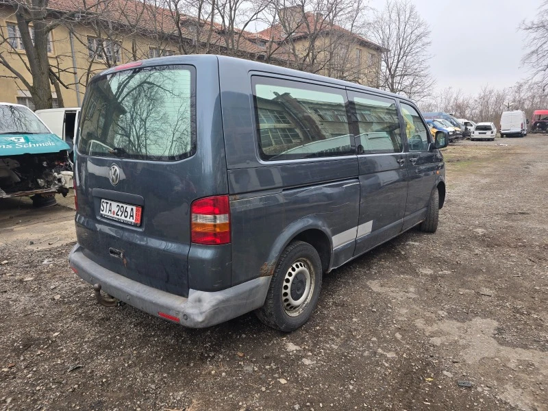 VW Caravelle Т5 2.5 174 коня, снимка 5 - Бусове и автобуси - 44556150