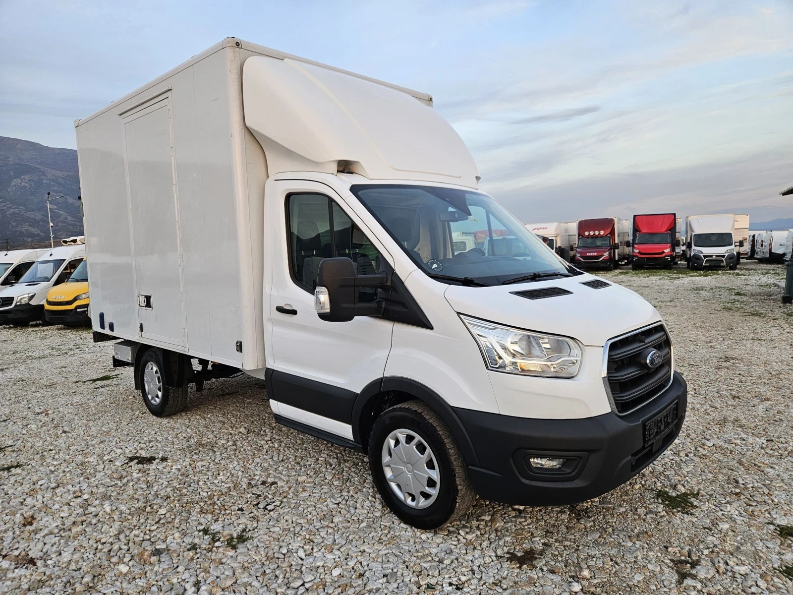 Ford Transit 2.0TDCi, Падащ борд, Клима , Задна камера - изображение 7