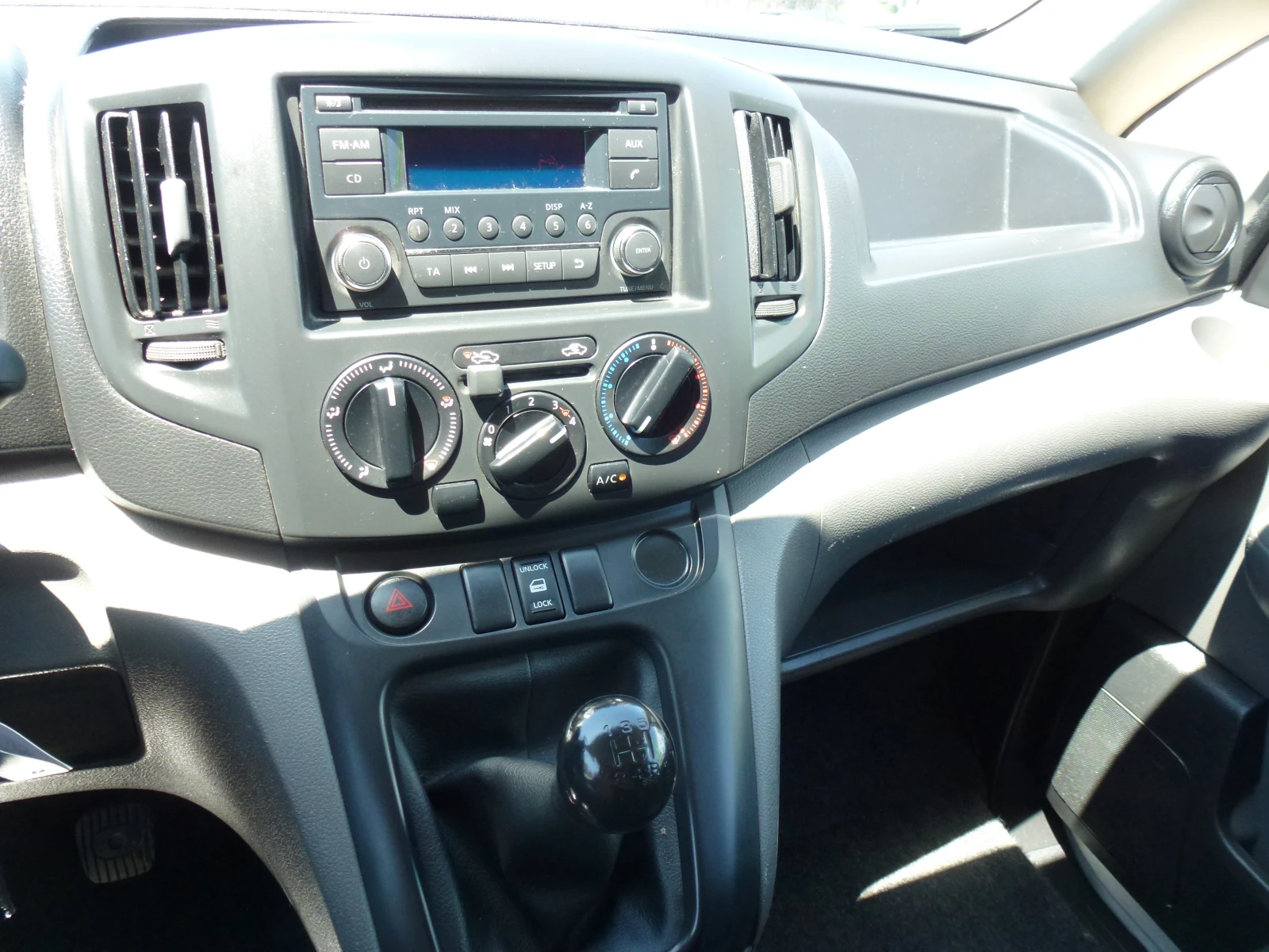 Nissan NV200 1.5 DCI - изображение 8