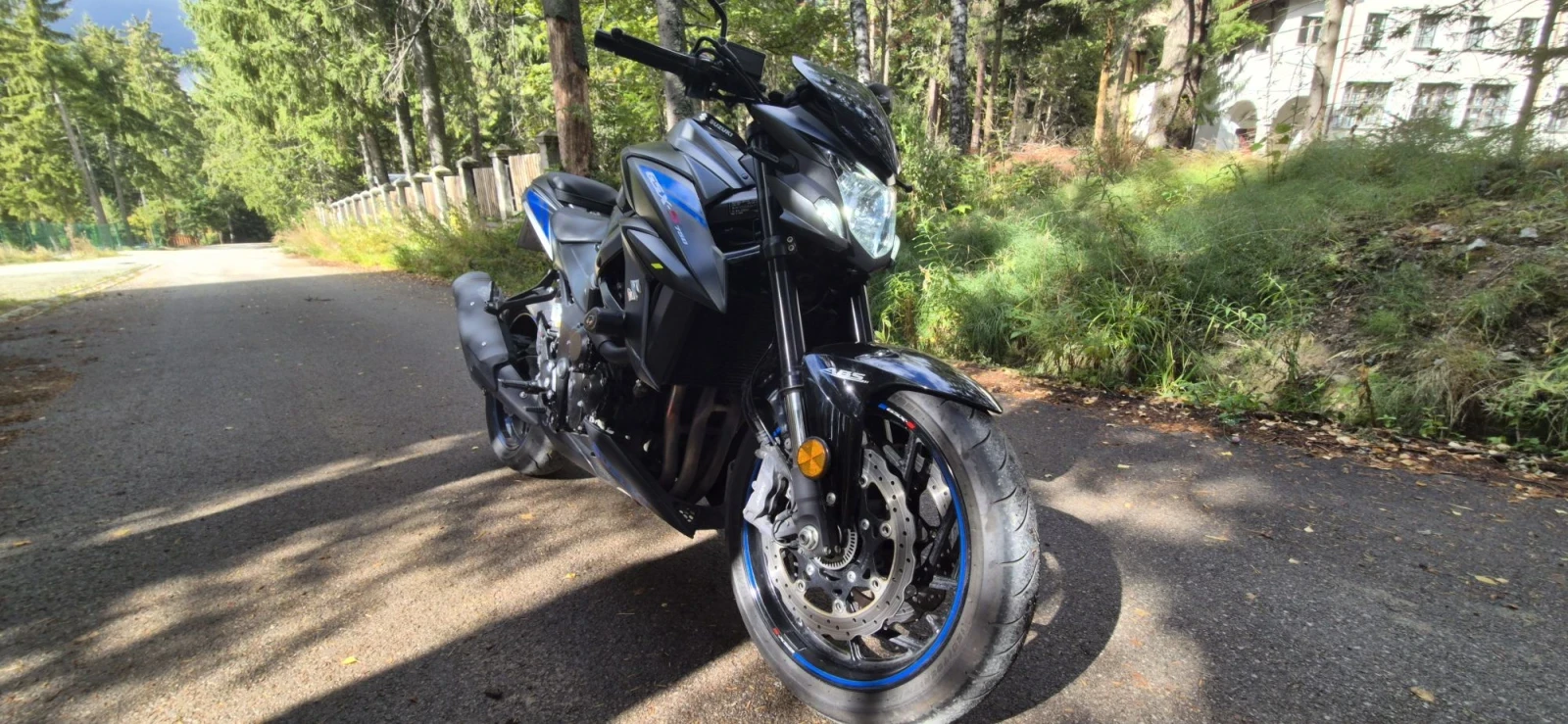 Suzuki Gsx GSXS