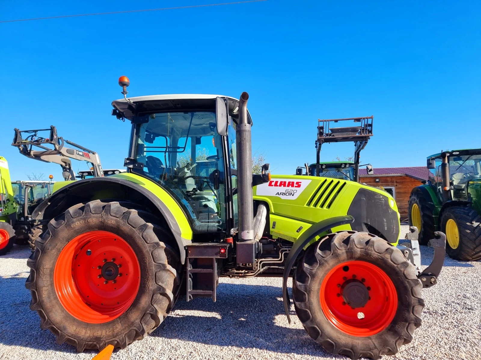 Трактор Claas Arion 620 TOP - изображение 6