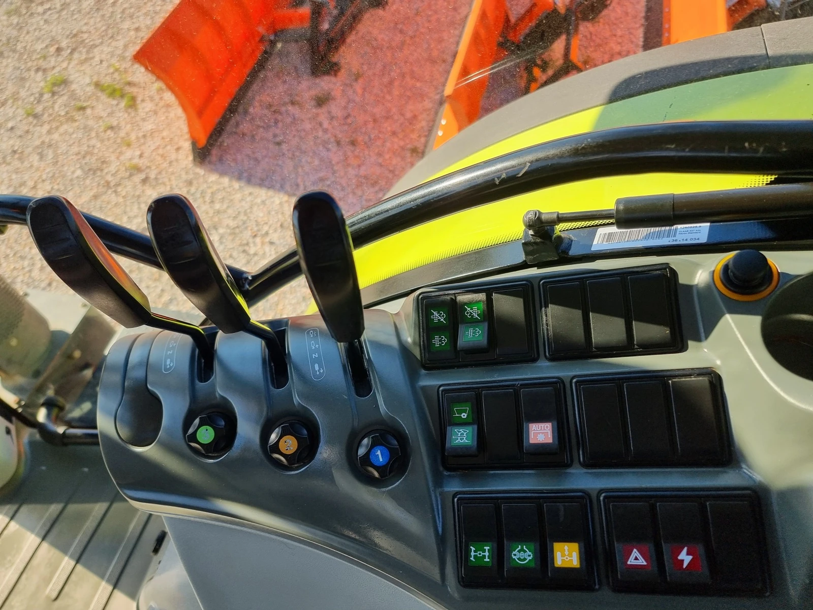  Claas Arion 620 TOP | Mobile.bg   16