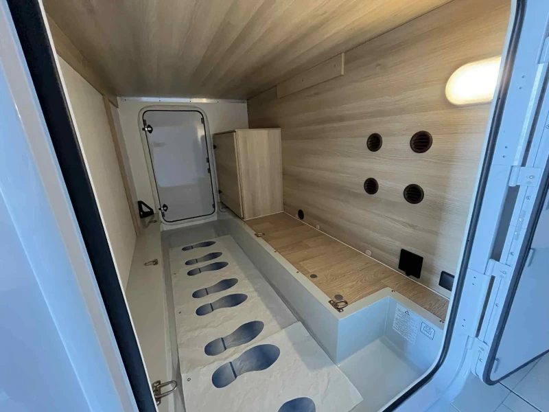 Кемпер Rapido Itineo 2.2 165к.с. LED фарове, снимка 13 - Каравани и кемпери - 51334588