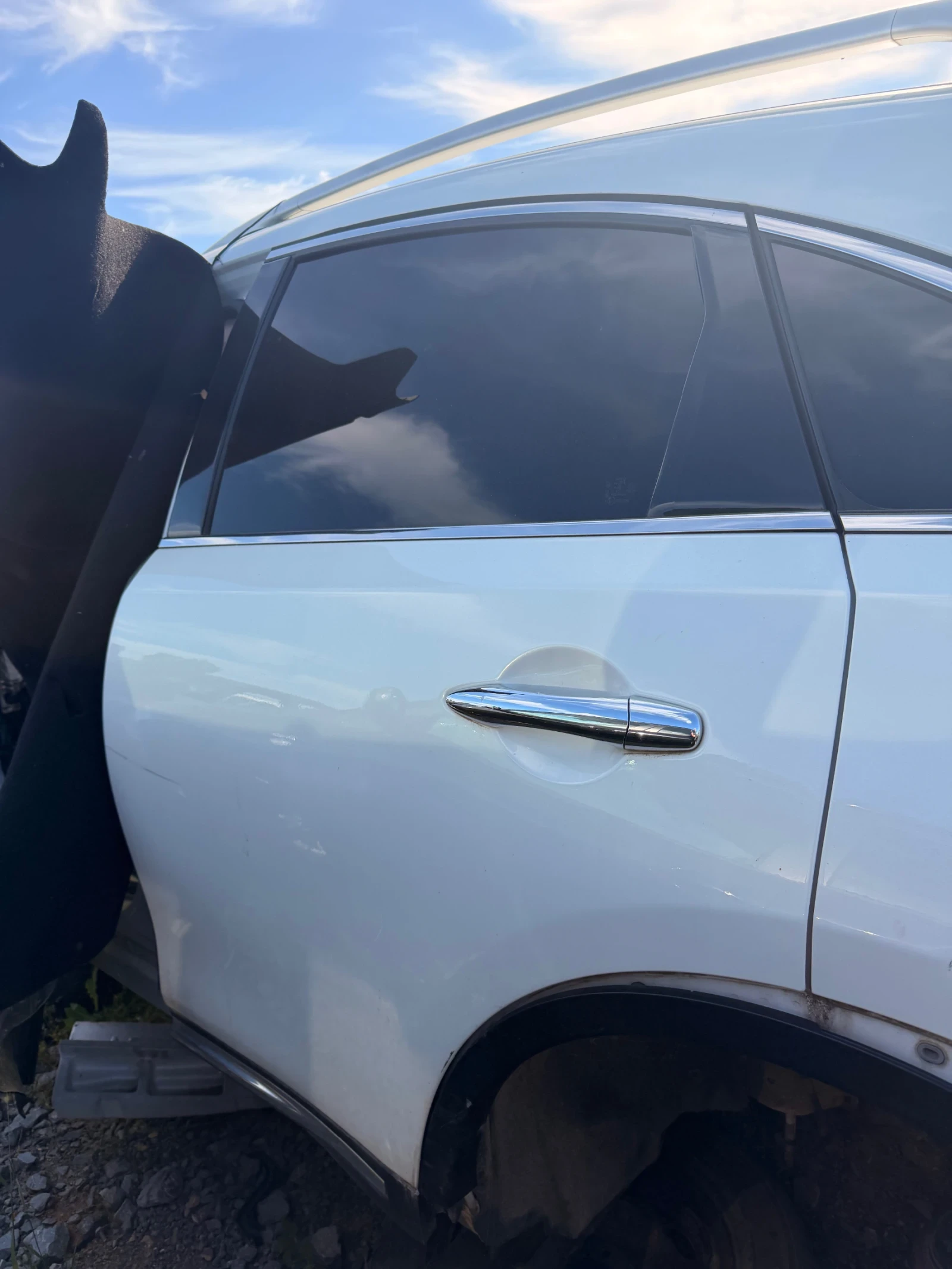 Задна лява врата  INFINITI FX QX 2012