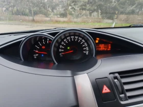Toyota Verso 2.0 D-4D , снимка 12