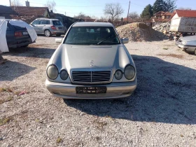 Mercedes-Benz E 220, снимка 1