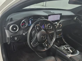 Mercedes-Benz C 300 * FACELIFT * ПАНОРАМА * ПОДГРЕВ * KEYLESS, снимка 11