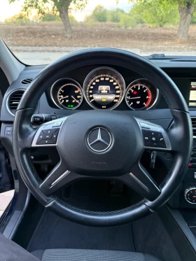 Mercedes-Benz C 220, снимка 11