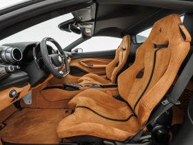 Ferrari F8 Spider = Carbon Interior= Гаранция, снимка 9 - Автомобили и джипове - 45765815