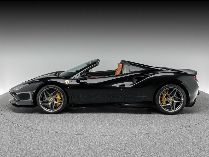 Ferrari F8 Spider = Carbon Interior= Гаранция, снимка 5 - Автомобили и джипове - 45765815