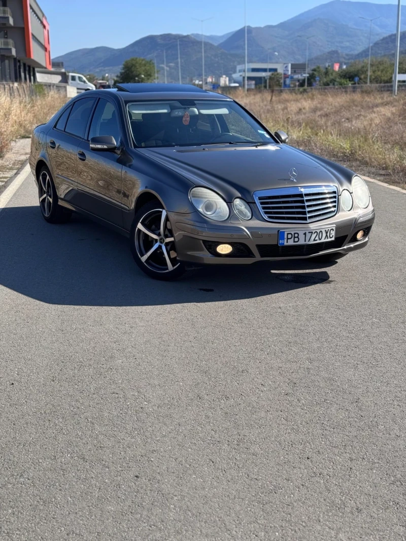 Mercedes-Benz E 280, снимка 4 - Автомобили и джипове - 47449751