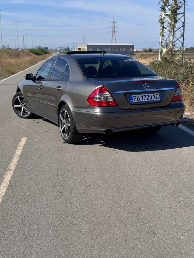 Mercedes-Benz E 280, снимка 2 - Автомобили и джипове - 47449751