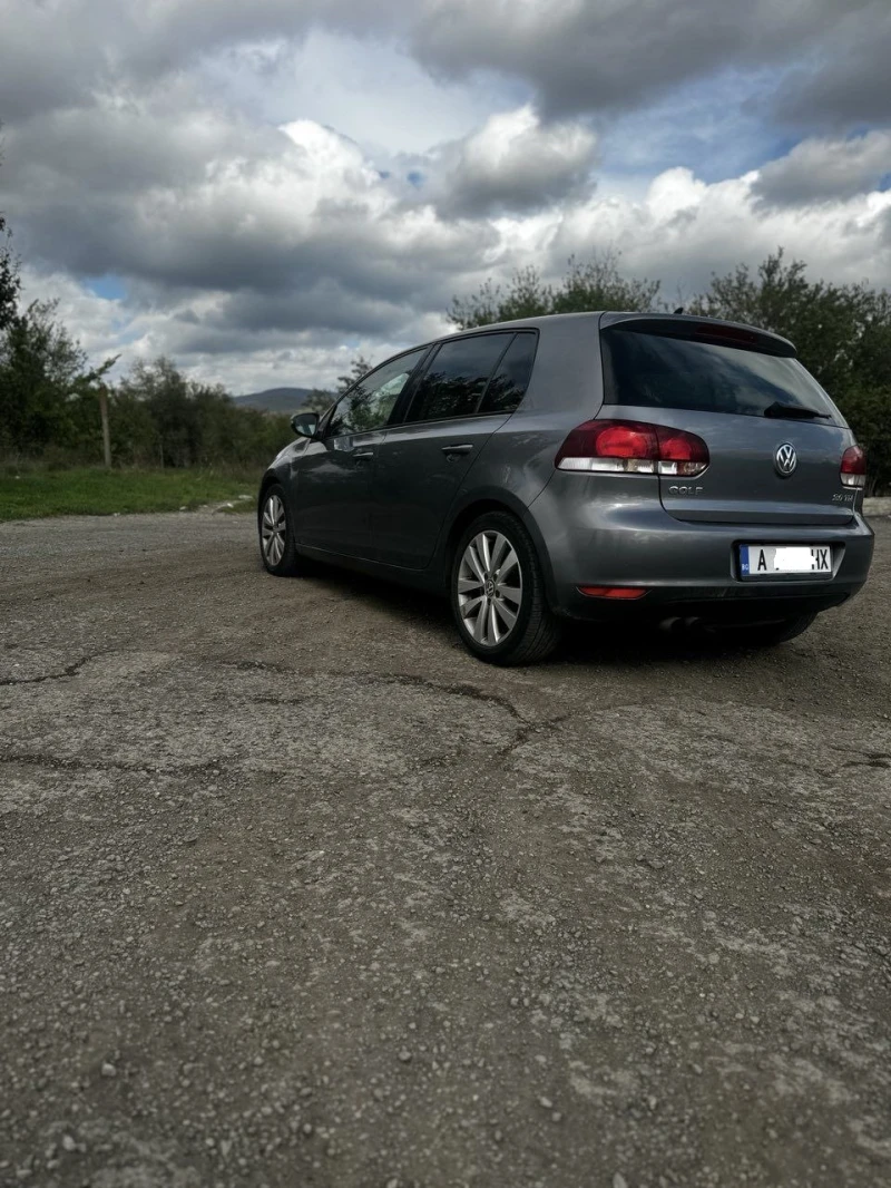 VW Golf, снимка 3 - Автомобили и джипове - 47507593