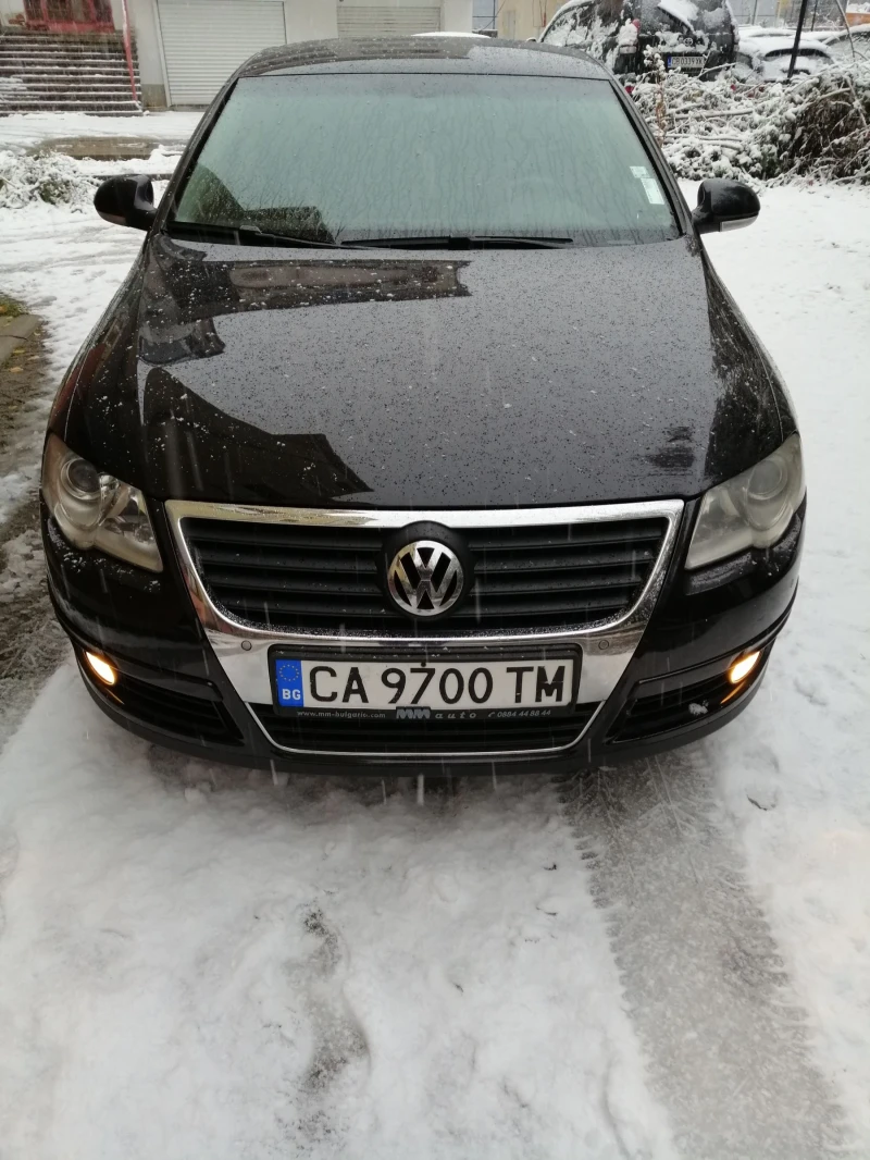 VW Passat 4MOTION, снимка 1 - Автомобили и джипове - 48065609