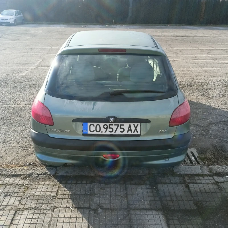 Peugeot 206 1.1i, снимка 6 - Автомобили и джипове - 48665067