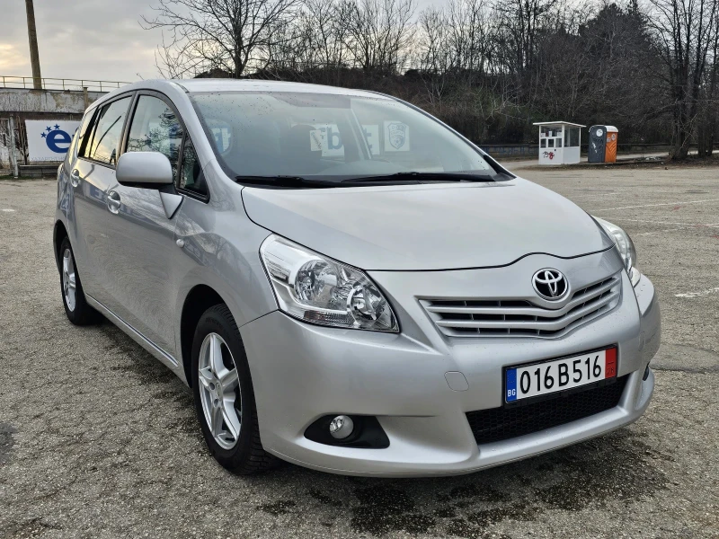 Toyota Verso 164200км!!!, снимка 3 - Автомобили и джипове - 49118177