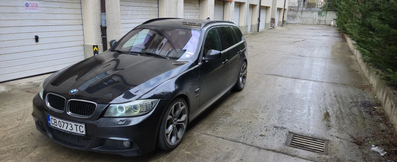 BMW 330 d xDrive LCI, снимка 2 - Автомобили и джипове - 49406484