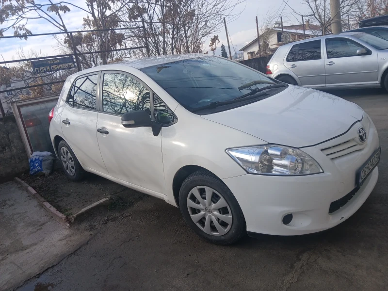 Toyota Auris, снимка 5 - Автомобили и джипове - 49477420