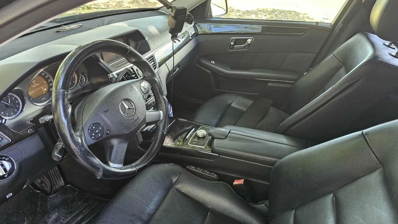 Mercedes-Benz E 350 W212 / E350 CDI, снимка 14 - Автомобили и джипове - 52493190