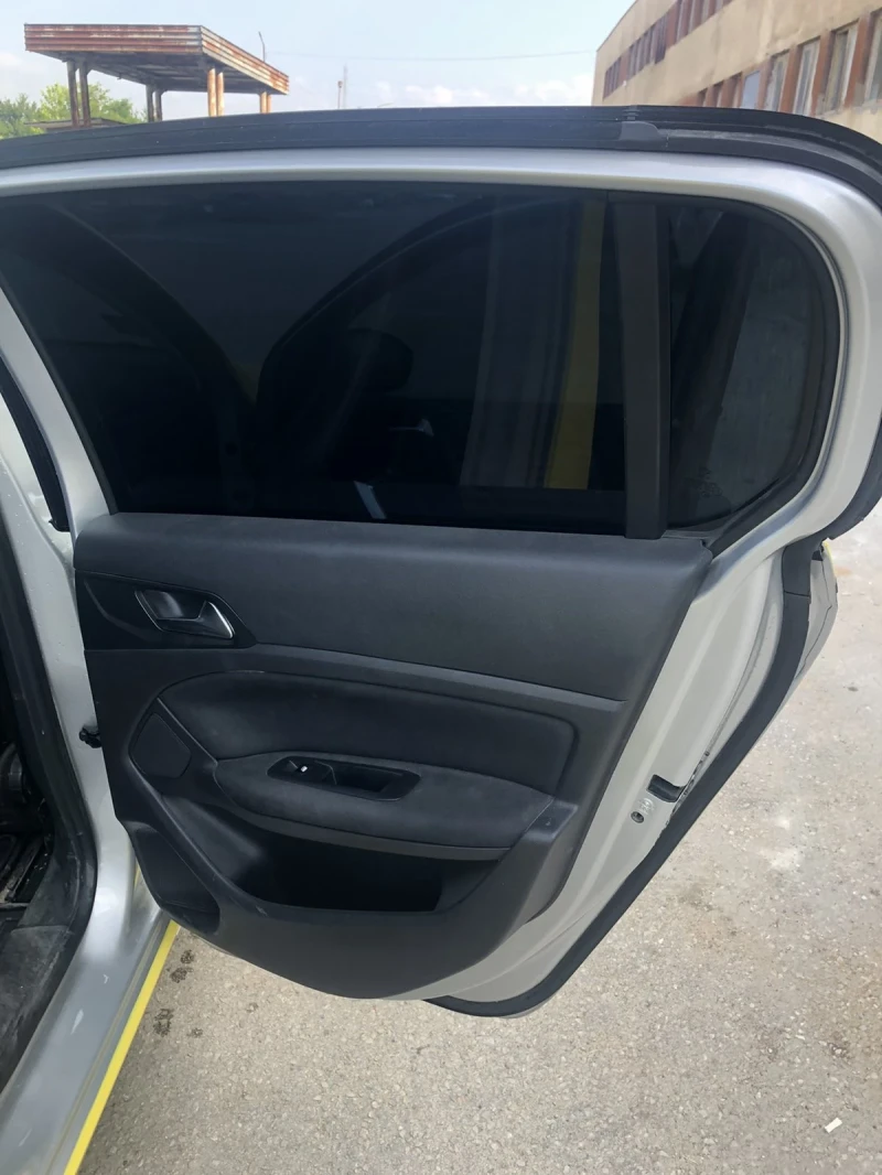 Peugeot 308, снимка 9 - Автомобили и джипове - 51919421