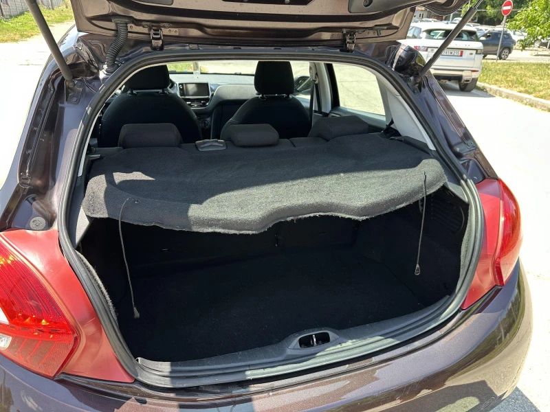 Peugeot 208 1.4 HDI, снимка 4 - Автомобили и джипове - 50745684