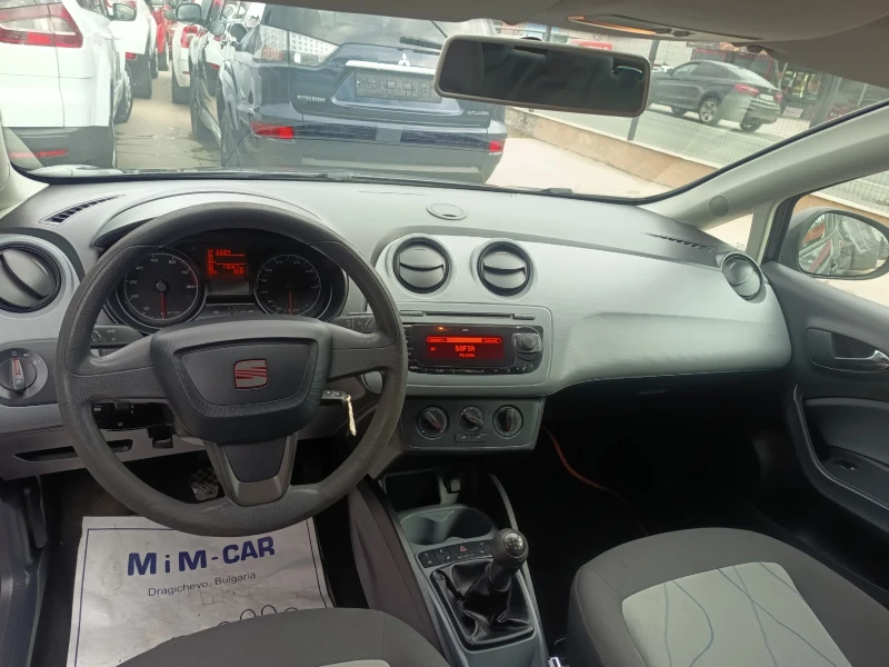 Seat Ibiza 1.4i 16v, снимка 11 - Автомобили и джипове - 51515000