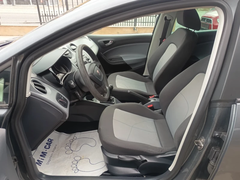 Seat Ibiza 1.4i 16v, снимка 8 - Автомобили и джипове - 51515000