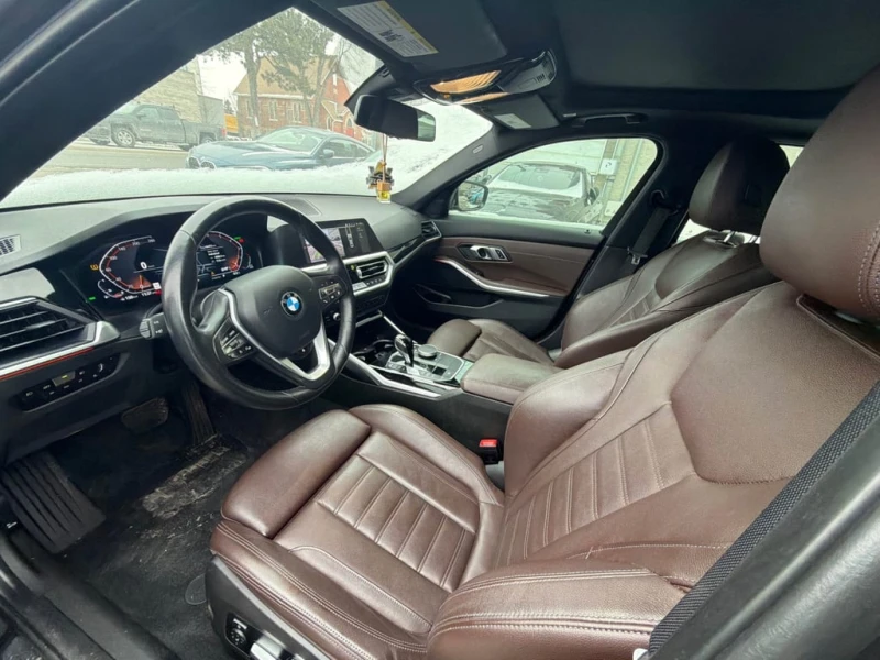 BMW 330 * 330i xDrive * CARFAX * БЕЗ ПЪРВОНАЧАЛНА ВНОСКА, снимка 6 - Автомобили и джипове - 52841032