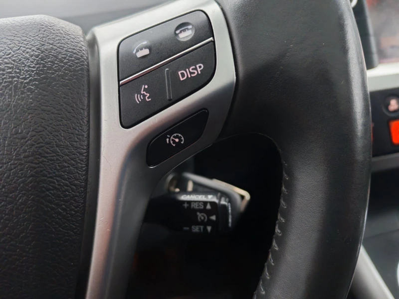 Toyota Verso 2.0 D-4D , снимка 15 - Автомобили и джипове - 53090161