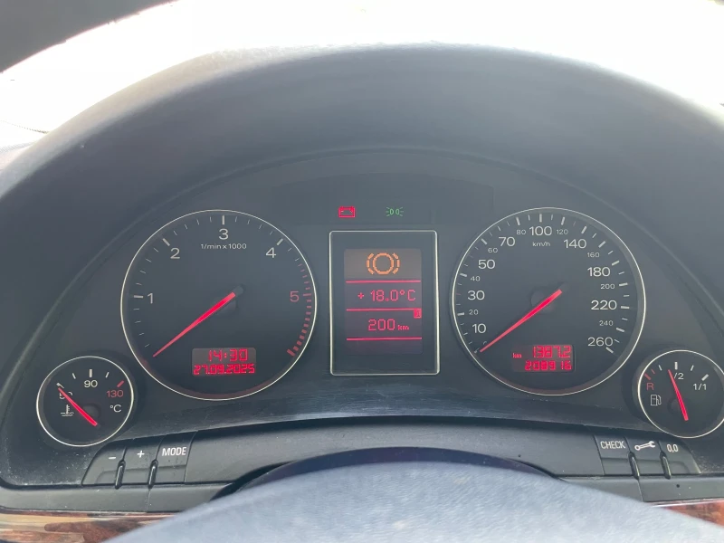 Audi A4, снимка 10 - Автомобили и джипове - 53300823