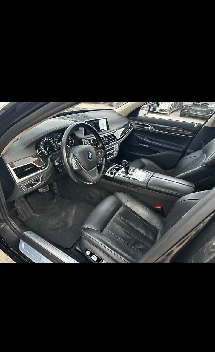 BMW 730  - изображение 5