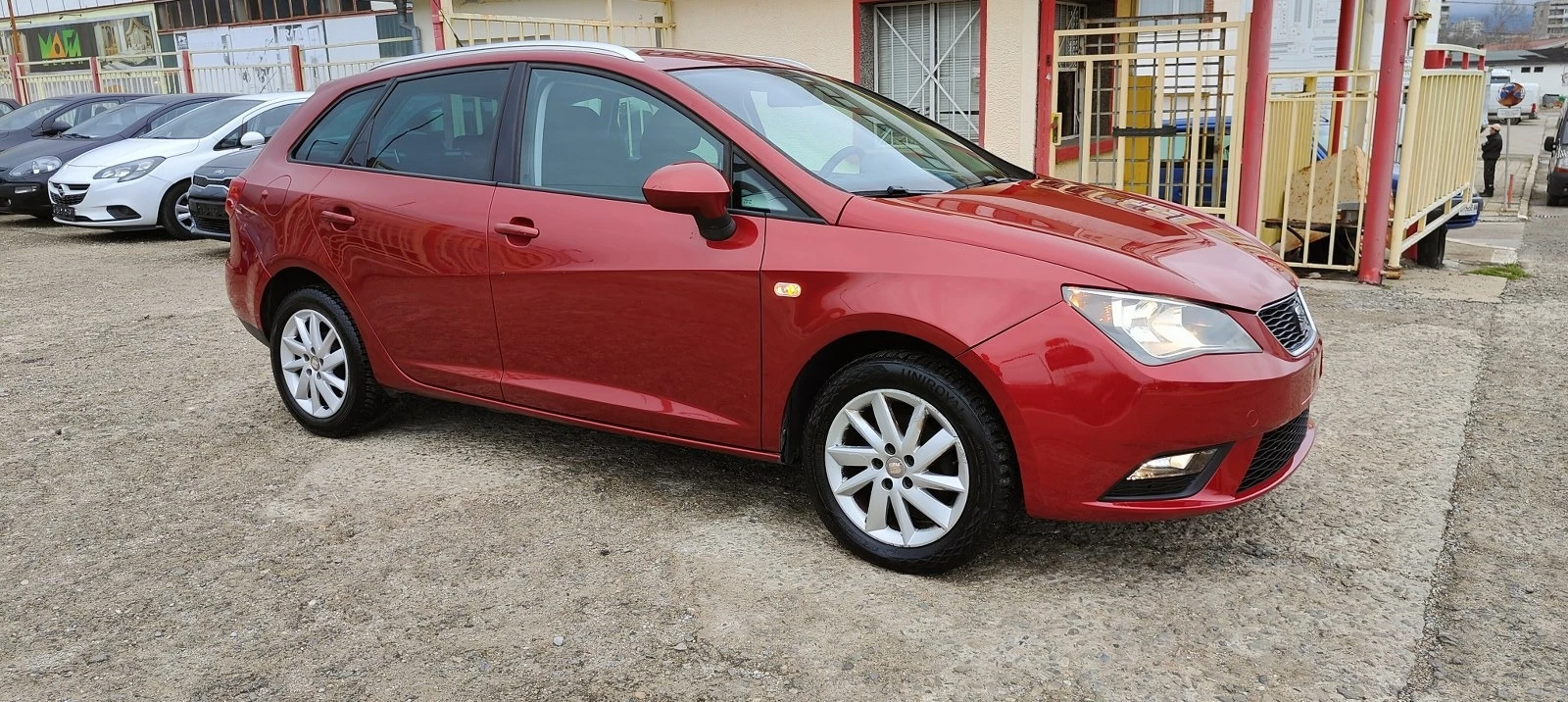 Seat Ibiza 1.6TDI-15г - изображение 9