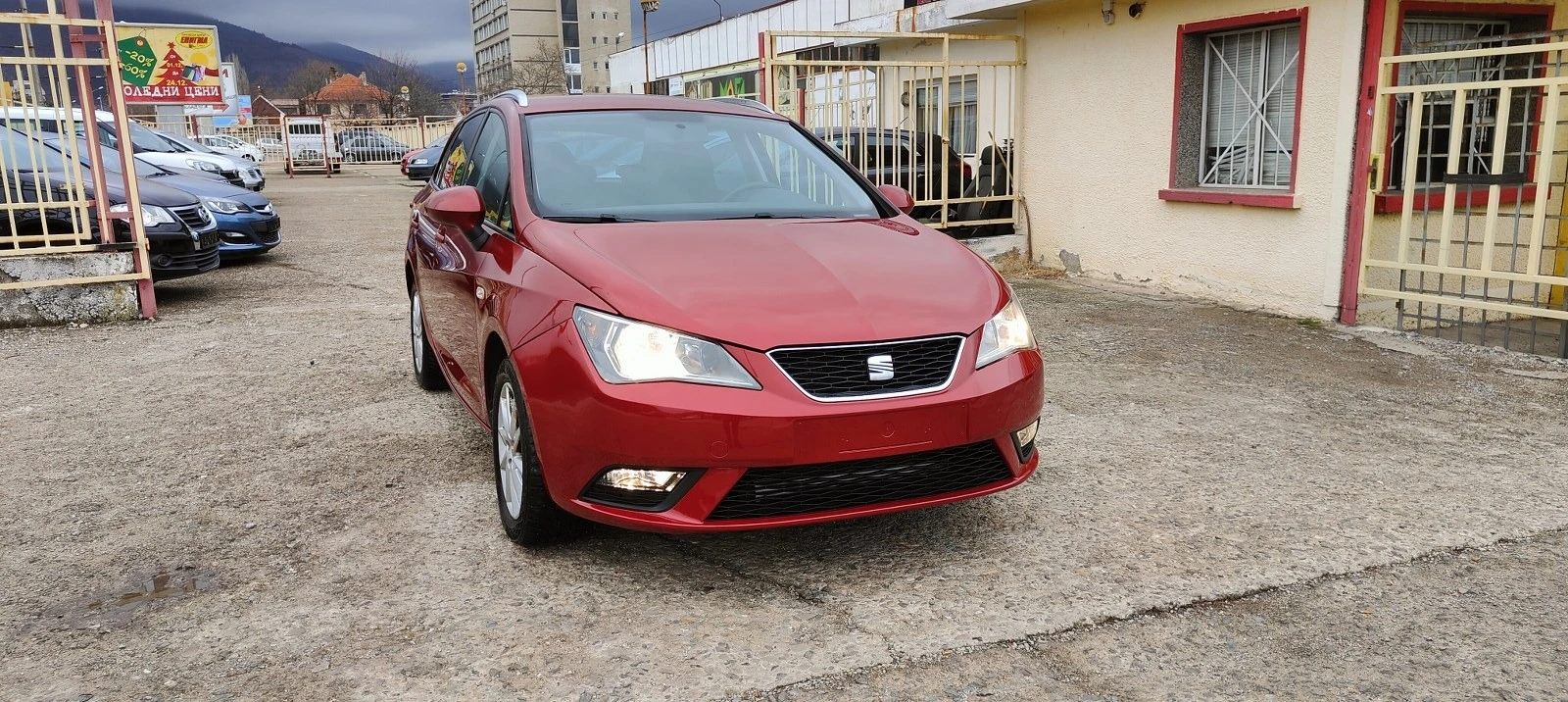 Seat Ibiza 1.6TDI-15г - изображение 2