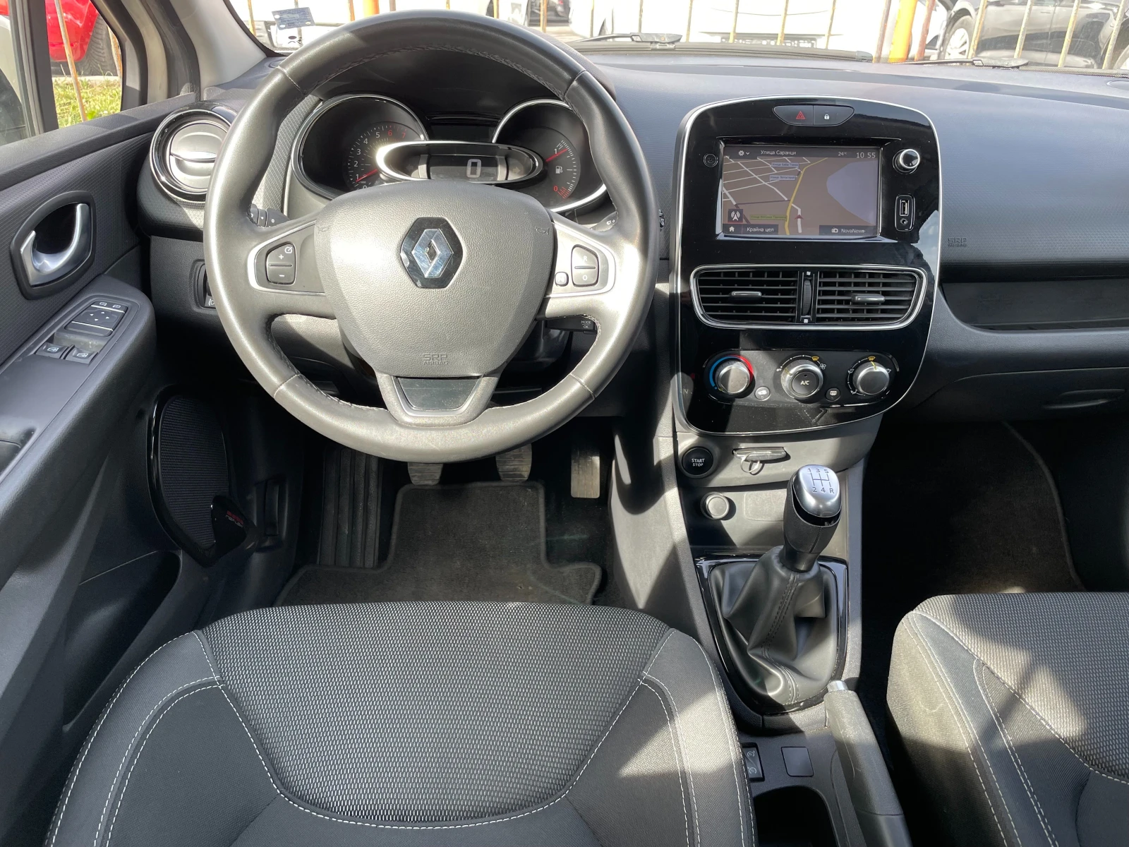 Renault Clio 1.2 75hp ZEN Navy - изображение 9