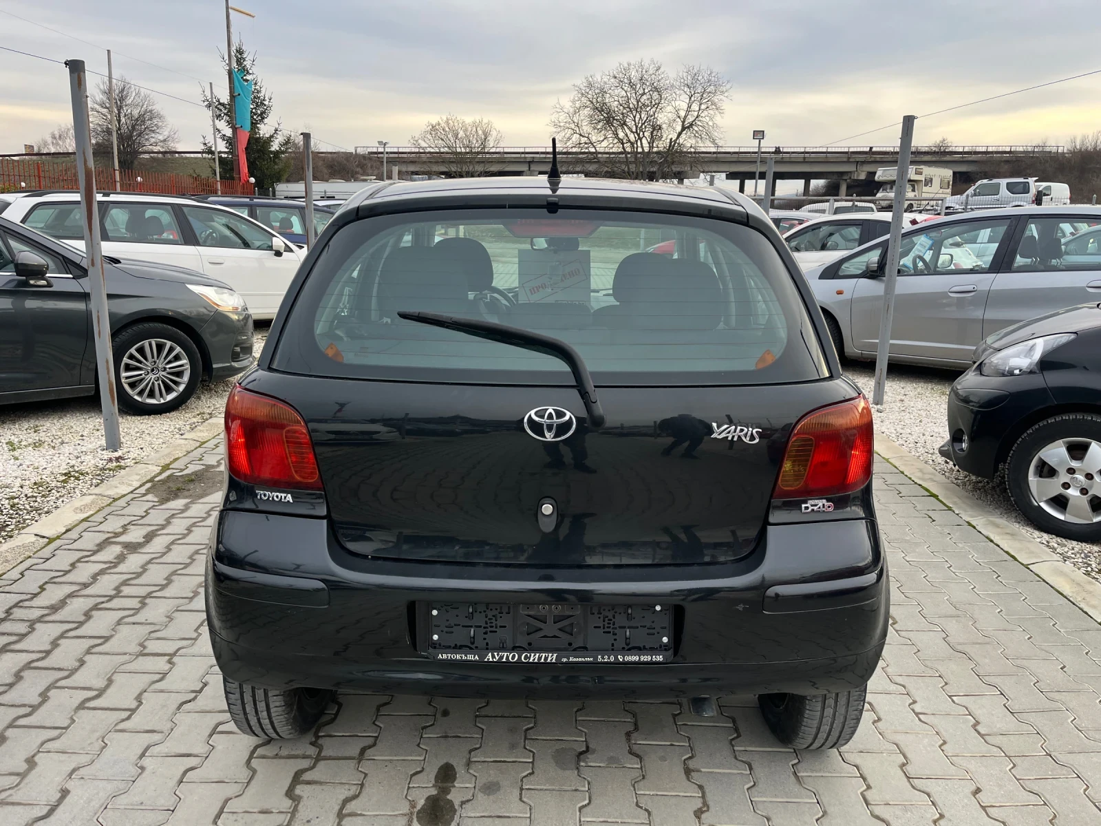 Toyota Yaris 1.4* Нов внос* Топ* Клима* Перфектна*  - изображение 8