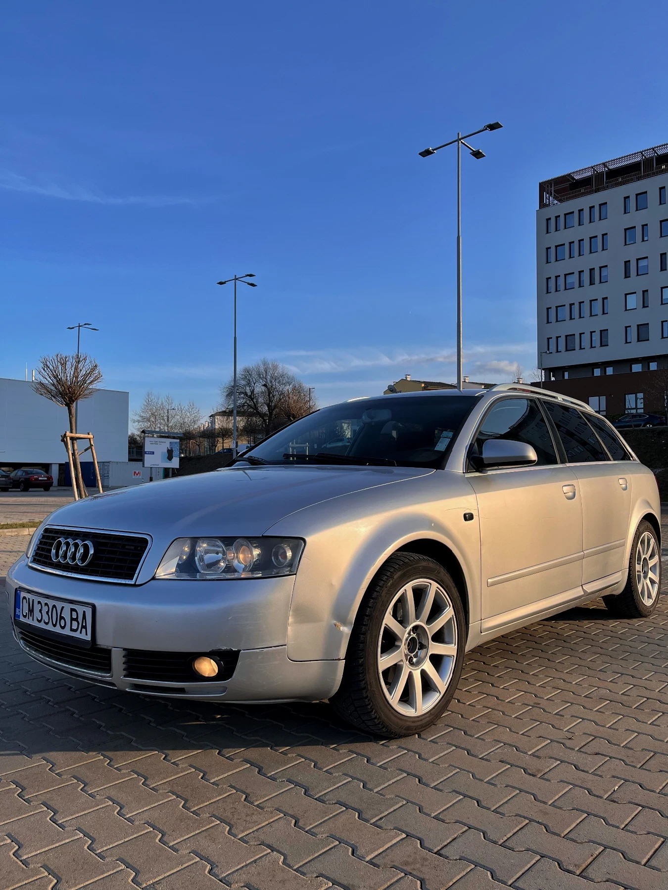 Audi A4 1.9 TDI - изображение 2