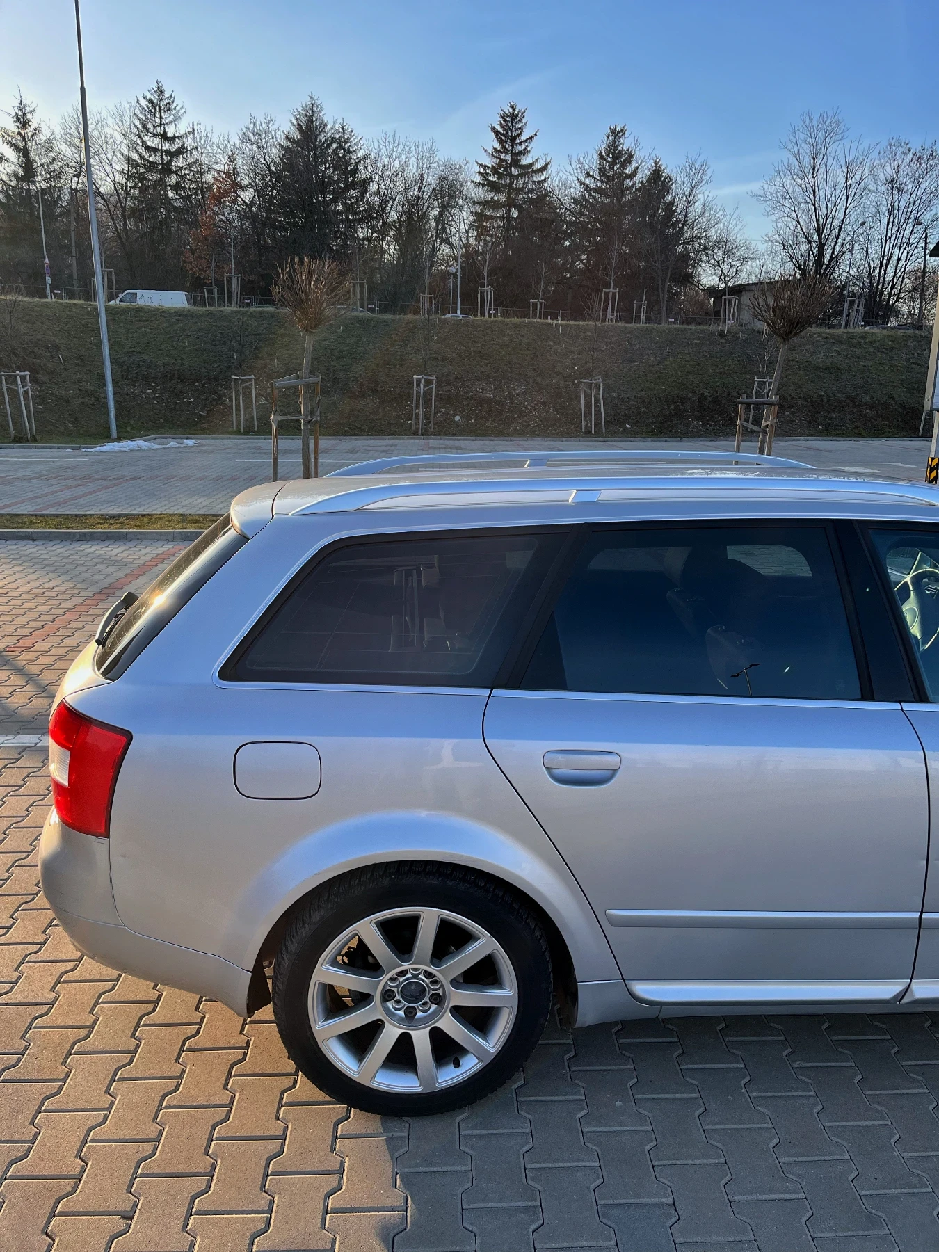 Audi A4 1.9 TDI - изображение 4