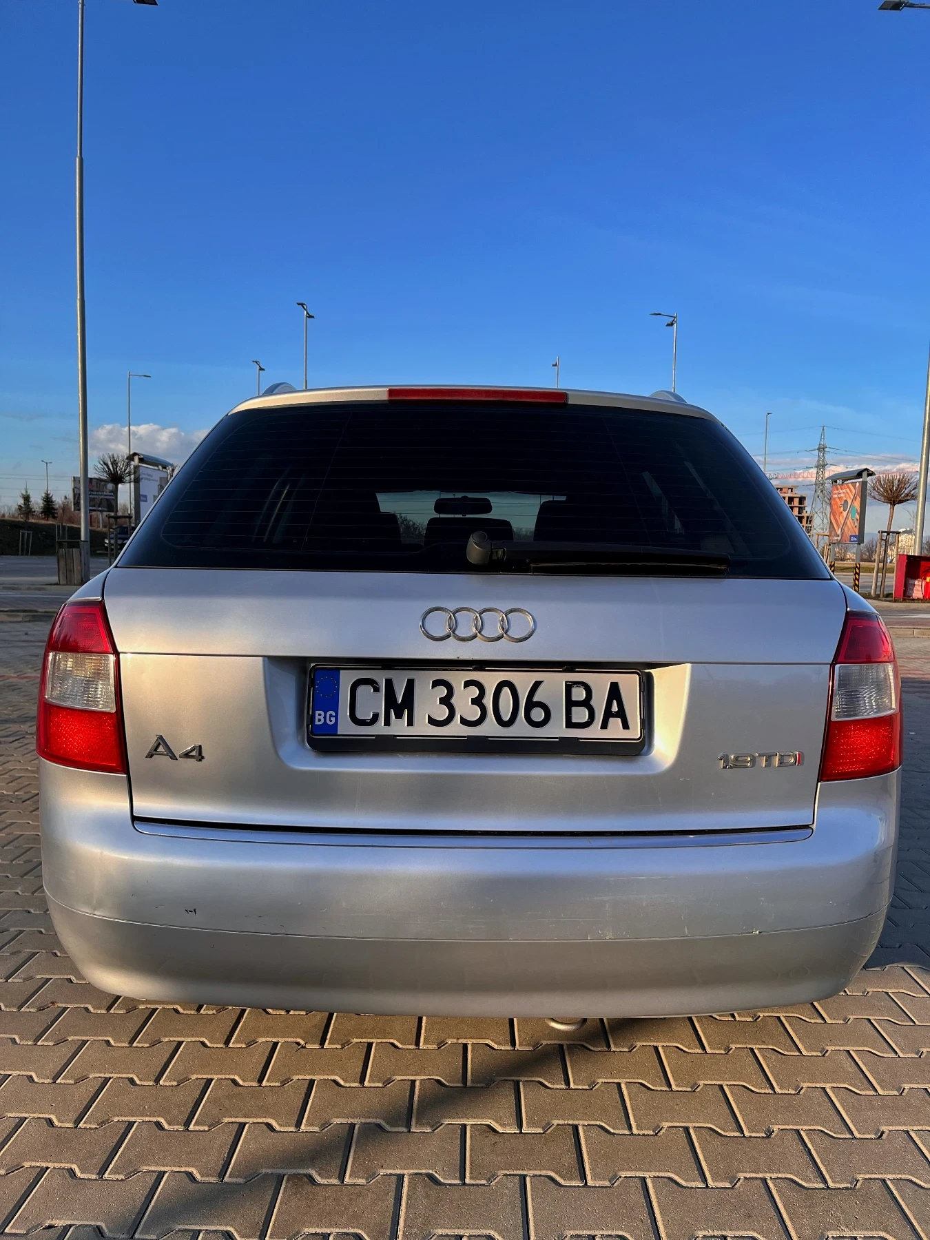 Audi A4 1.9 TDI - изображение 6