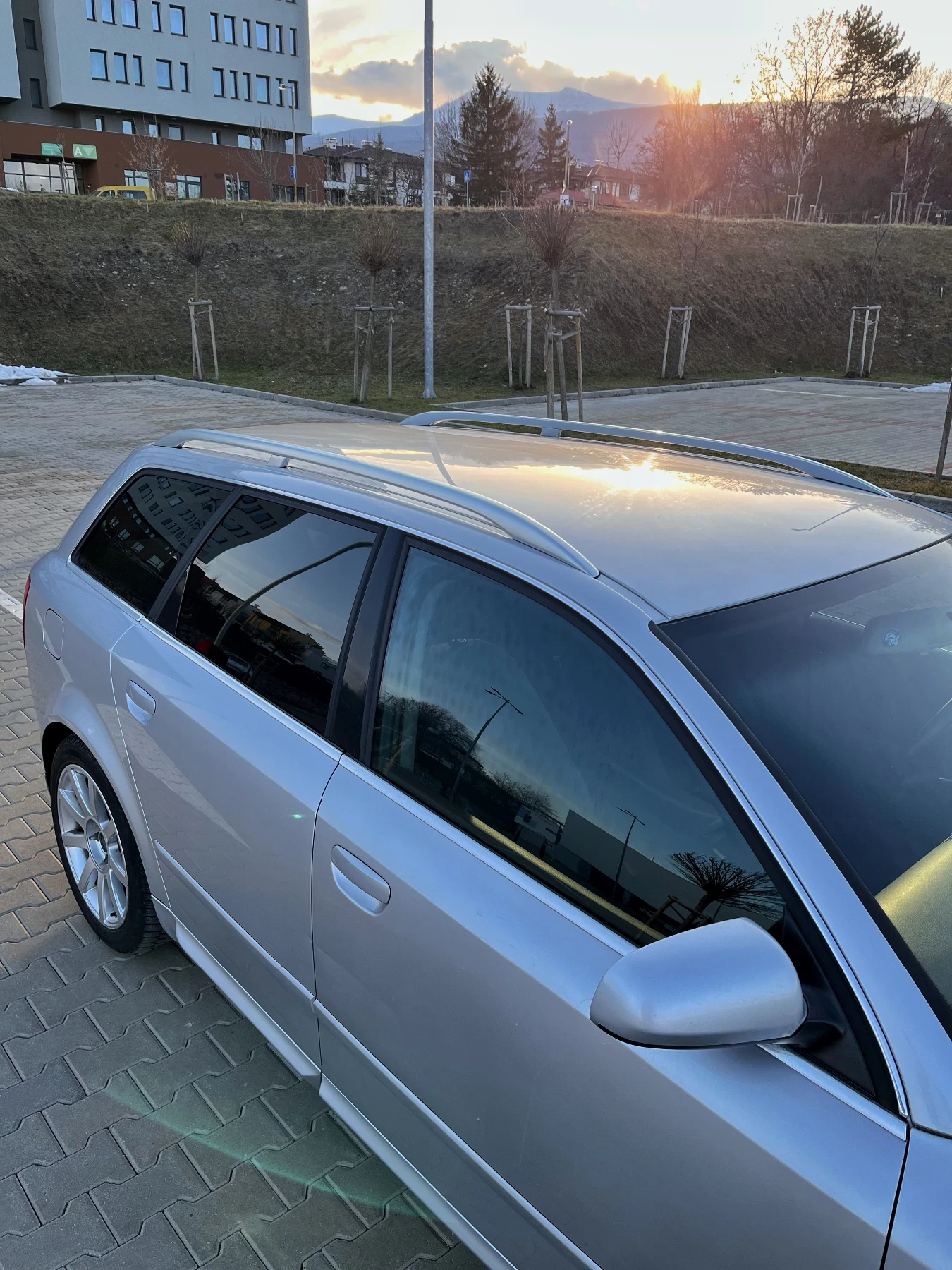 Audi A4 1.9 TDI - изображение 8