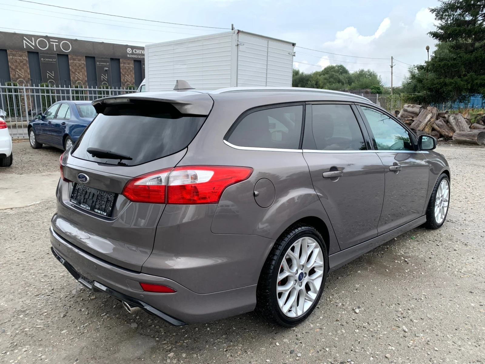 Ford Focus 2.0TDCI 163kn automatic!! TOP!! - изображение 5