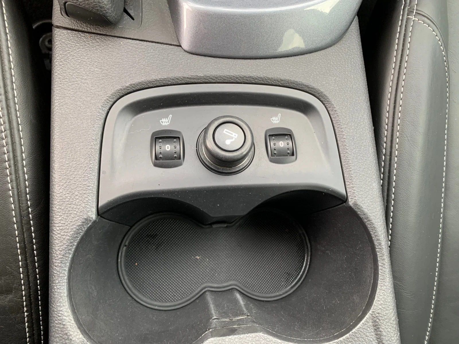 Ford Focus 2.0TDCI 163kn automatic!! TOP!! | Mobile.bg   16