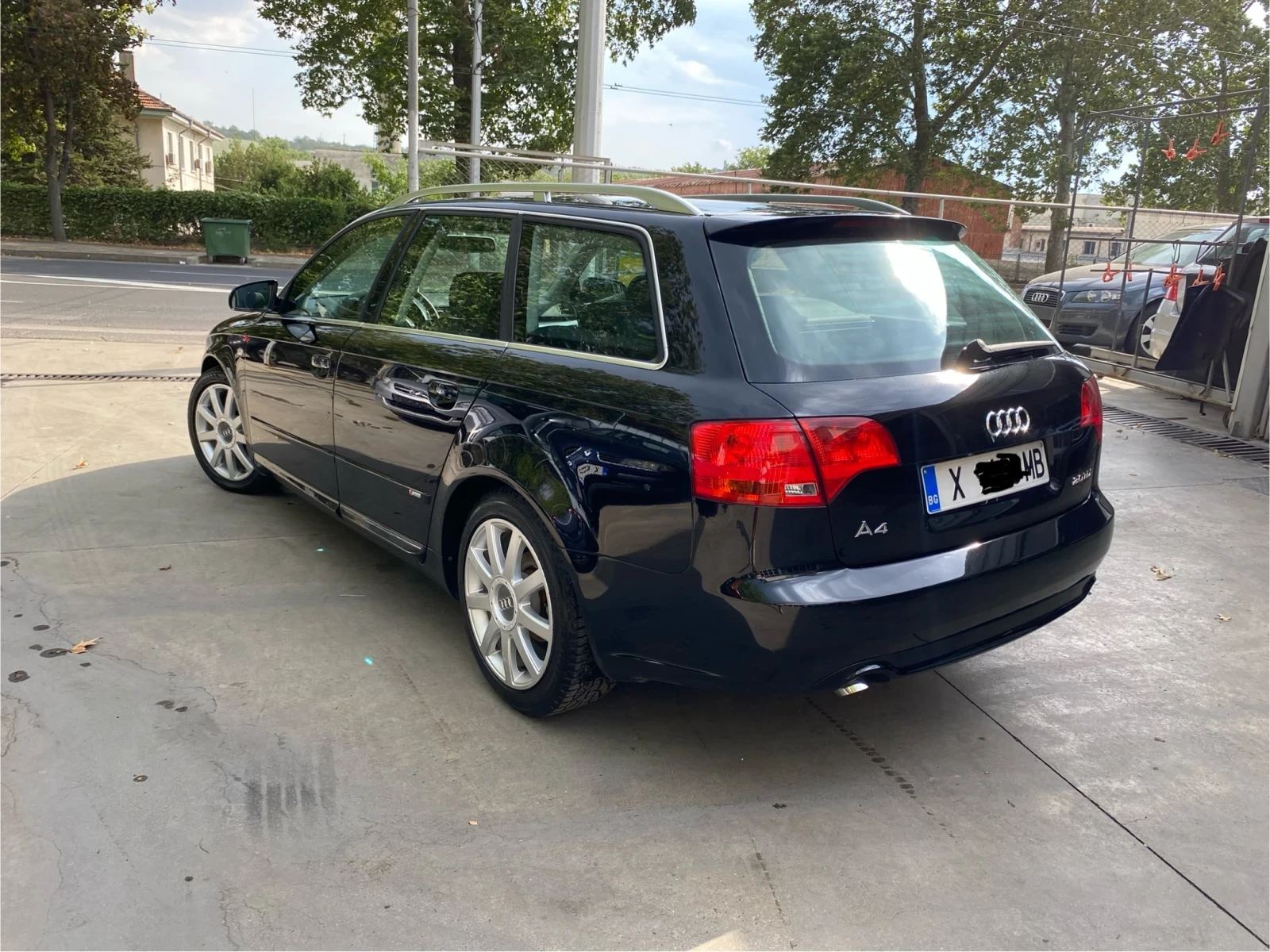 Audi A4 2.0TDI S-Line - изображение 3