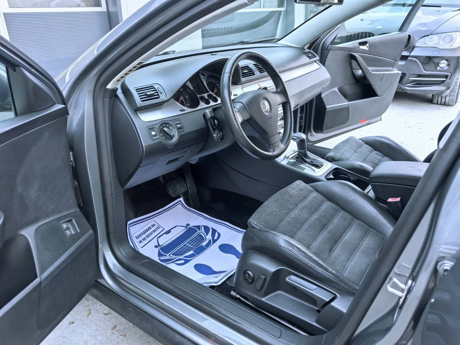 VW Passat 2.0TDI-8v-DSG -HIGH LINE | Mobile.bg   9