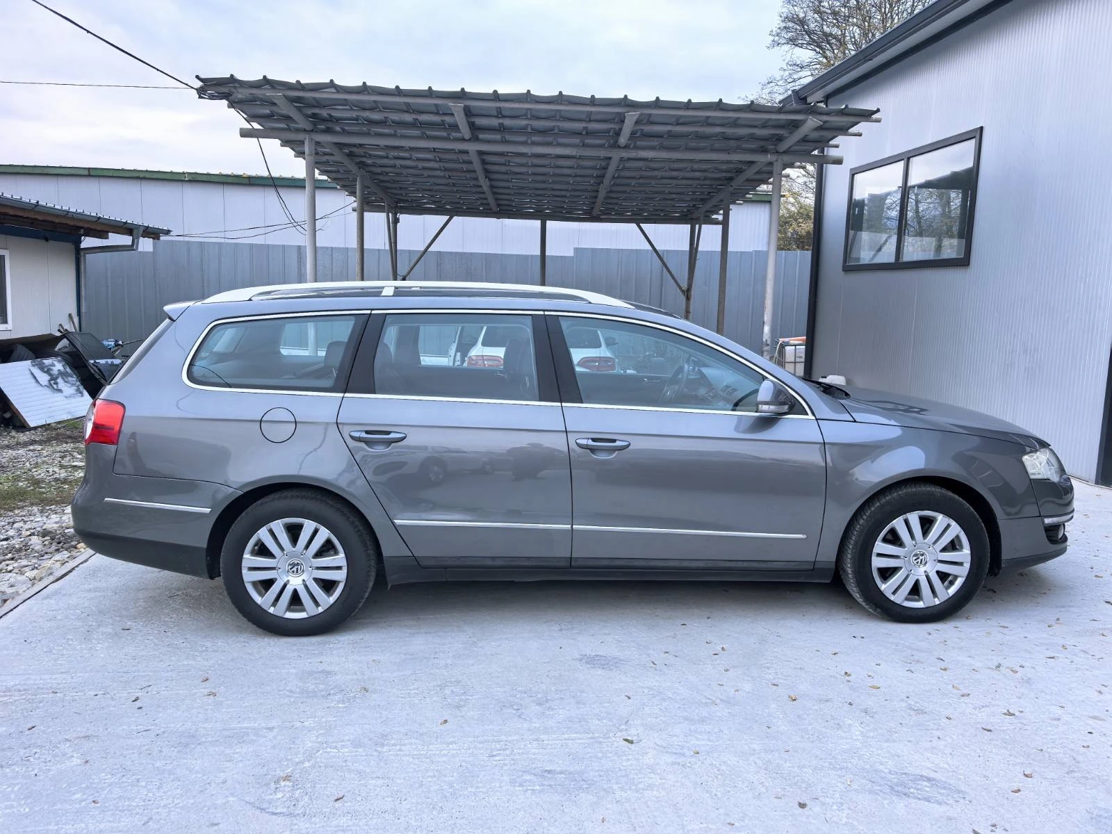 VW Passat 2.0TDI-8v-DSG -HIGH LINE | Mobile.bg   8