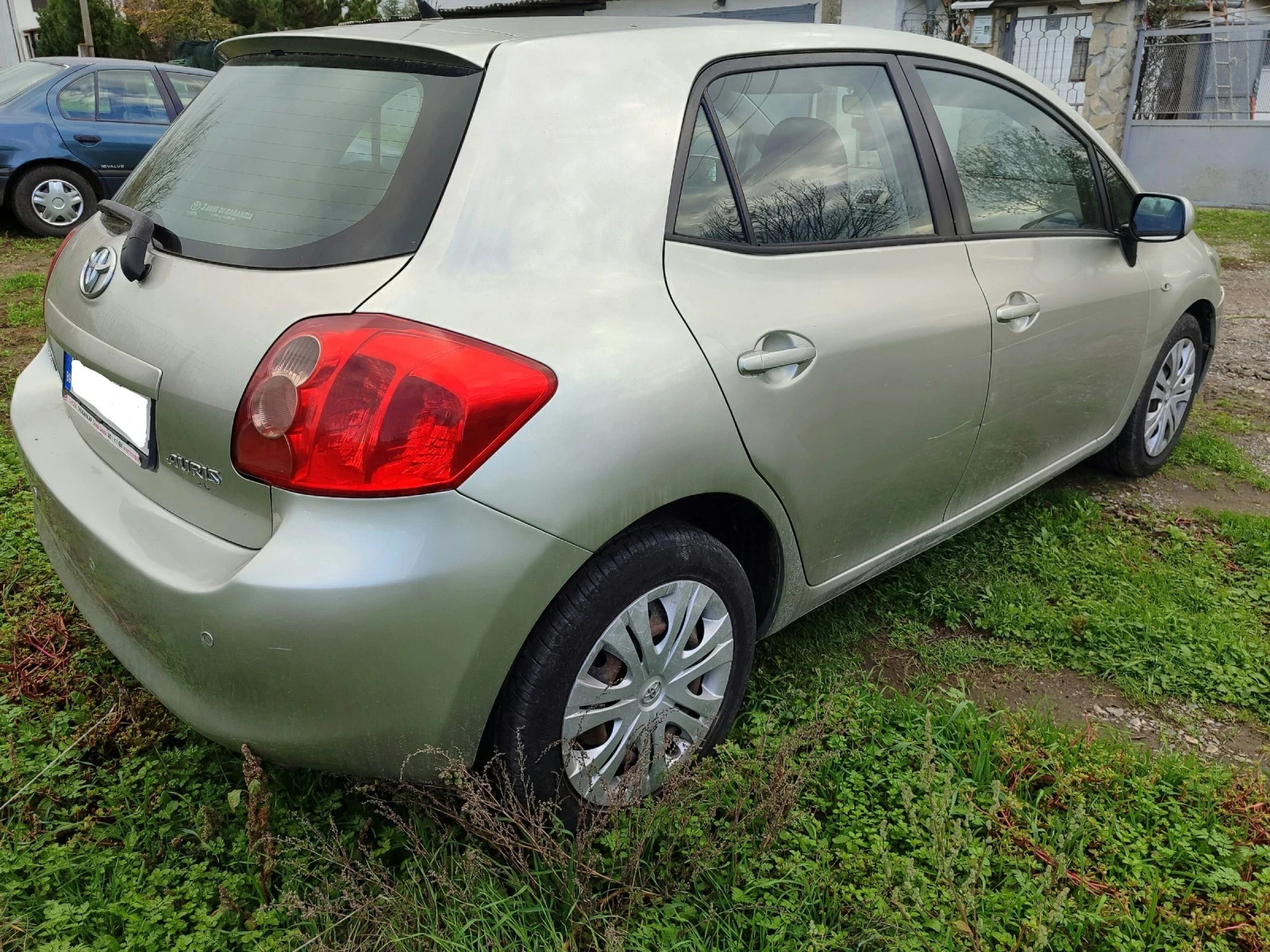 Toyota Auris 2.0d4d 126hp  | Mobile.bg   14