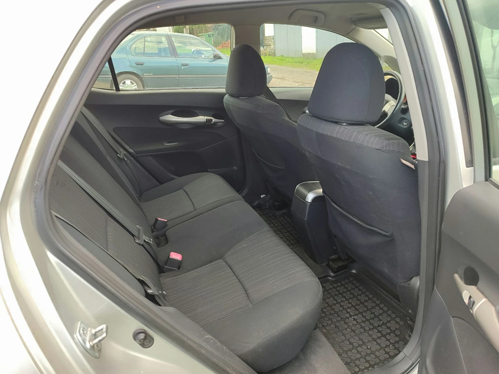 Toyota Auris 2.0d4d 126hp  - изображение 4